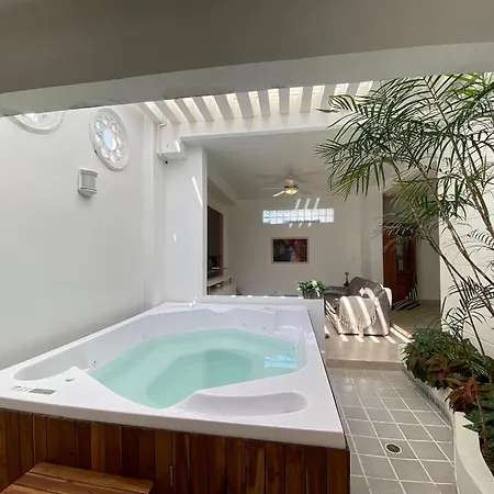 Casa De 5 Con Jacuzzi Сasa de vacaciones